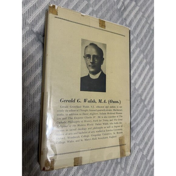 RARE 1946 Dante Alighieri “Citizen of Christendom by Gerald Walsh 1st ed.185 Pgs - Picture 3 of 12